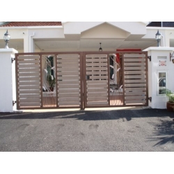 Swing Gate